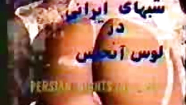 Garotas gostosas fazendo uma orgia vídeo de pornô com as gordinhas com alguns homens com tesão no sofá